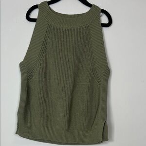 Alya Women's Sage Green Knit Crop Tank Top‎ Size Small